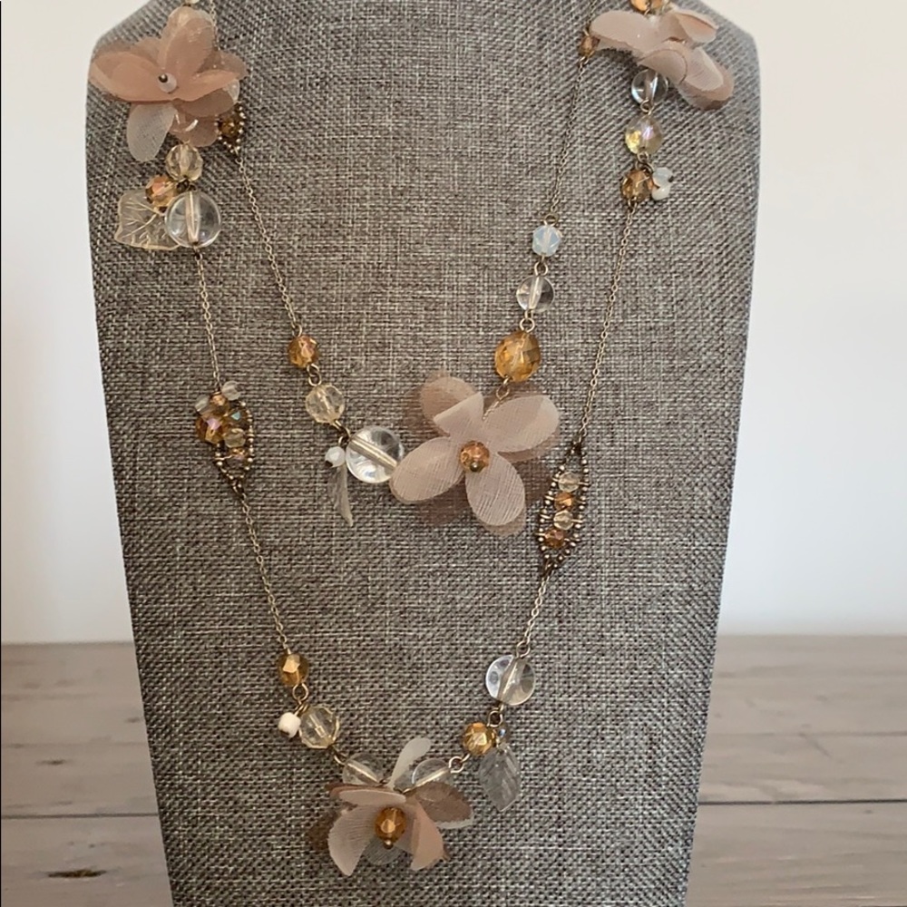 Anthropologie beaded flower necklace